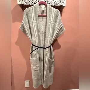 Super soft, open, long sweater